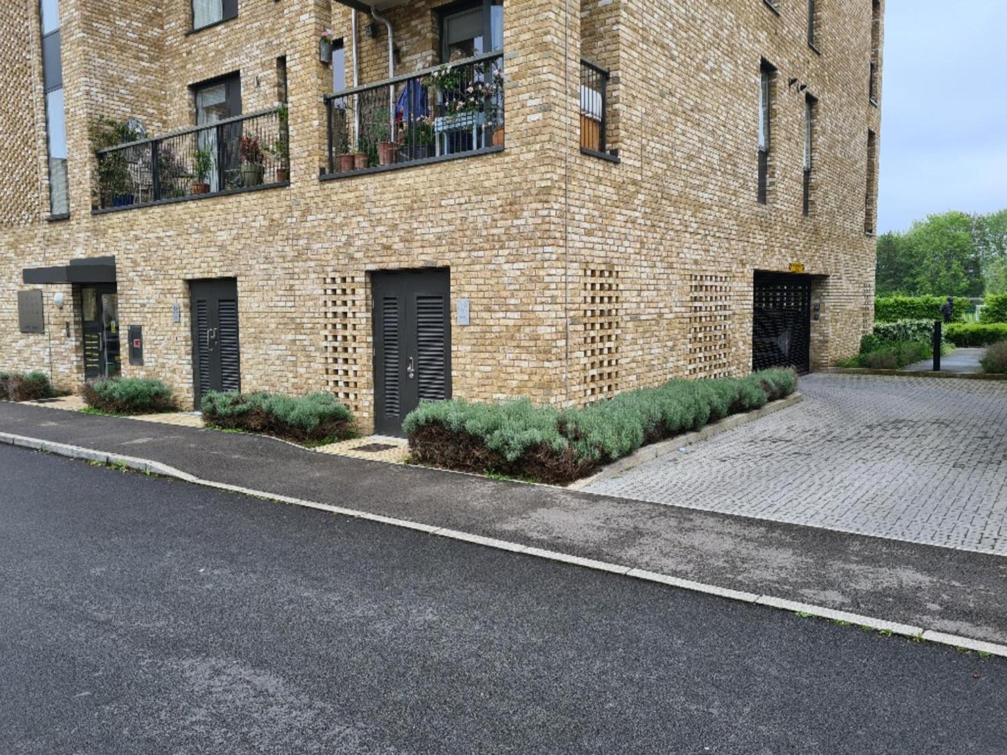 Pass The Keys Stunning And Spacious Modern Flat - Own Car Park CBG Extérieur photo