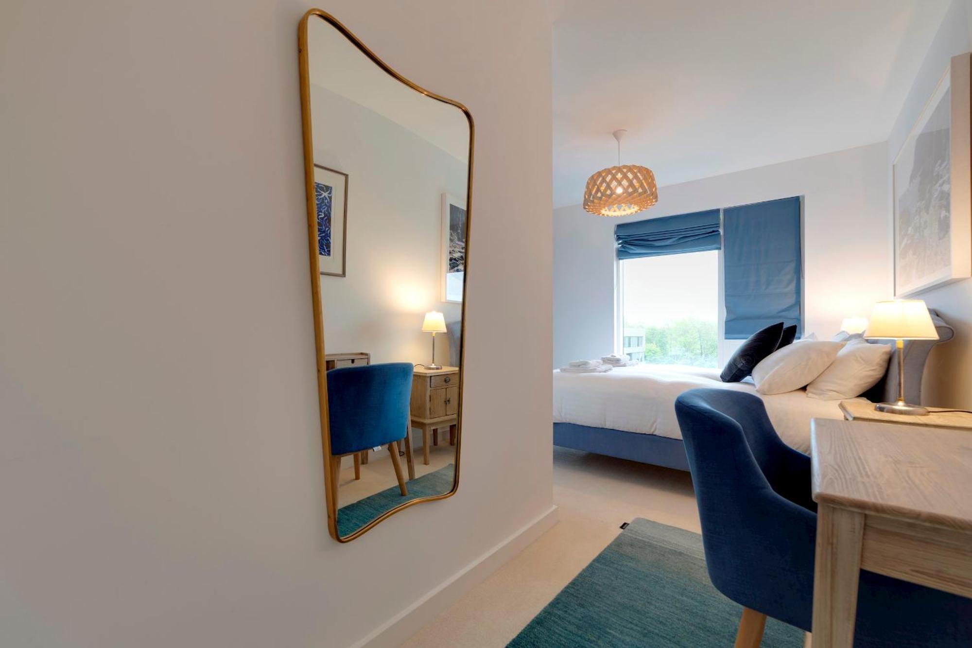 Pass The Keys Stunning And Spacious Modern Flat - Own Car Park CBG Extérieur photo