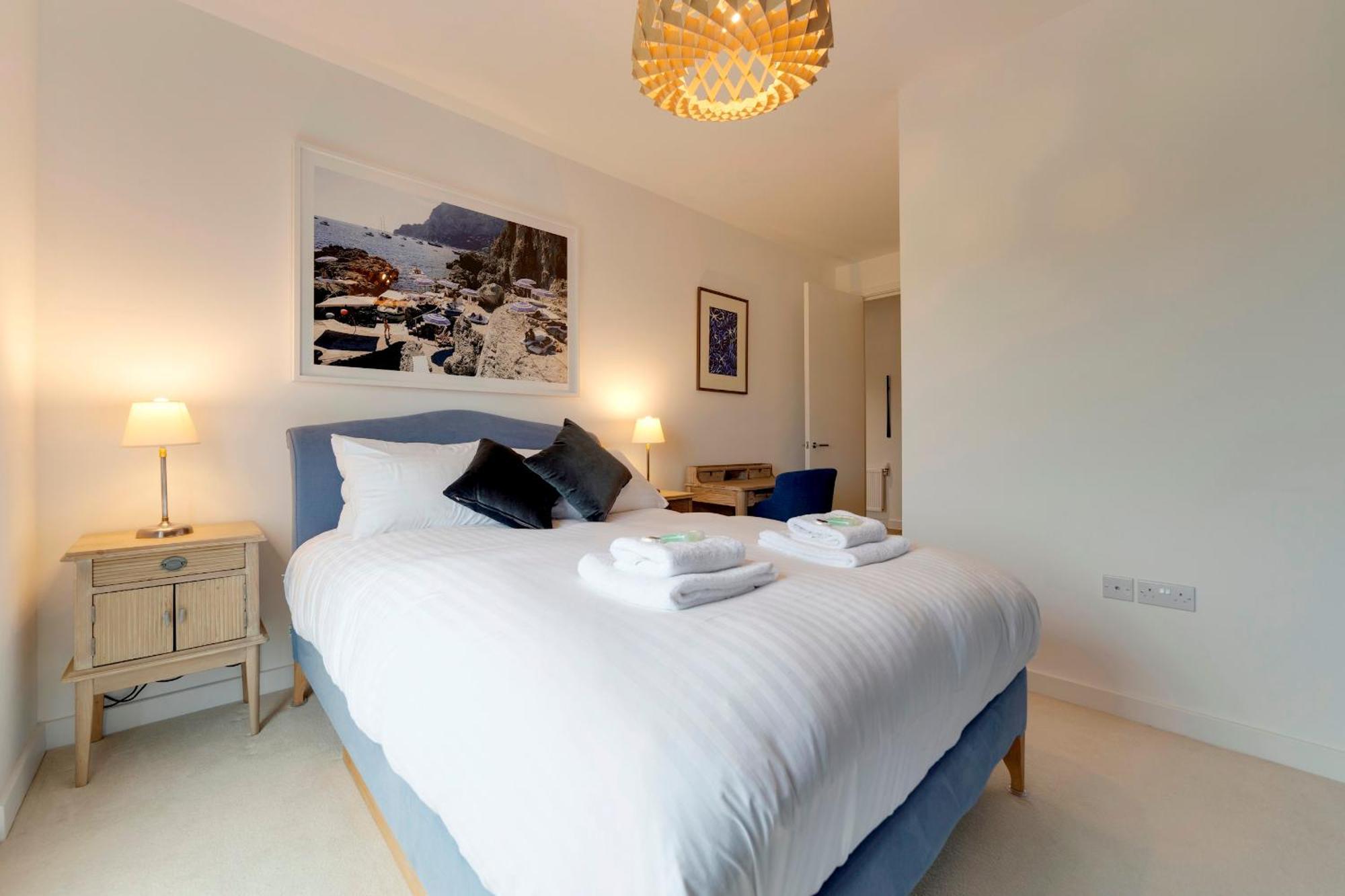 Pass The Keys Stunning And Spacious Modern Flat - Own Car Park CBG Extérieur photo