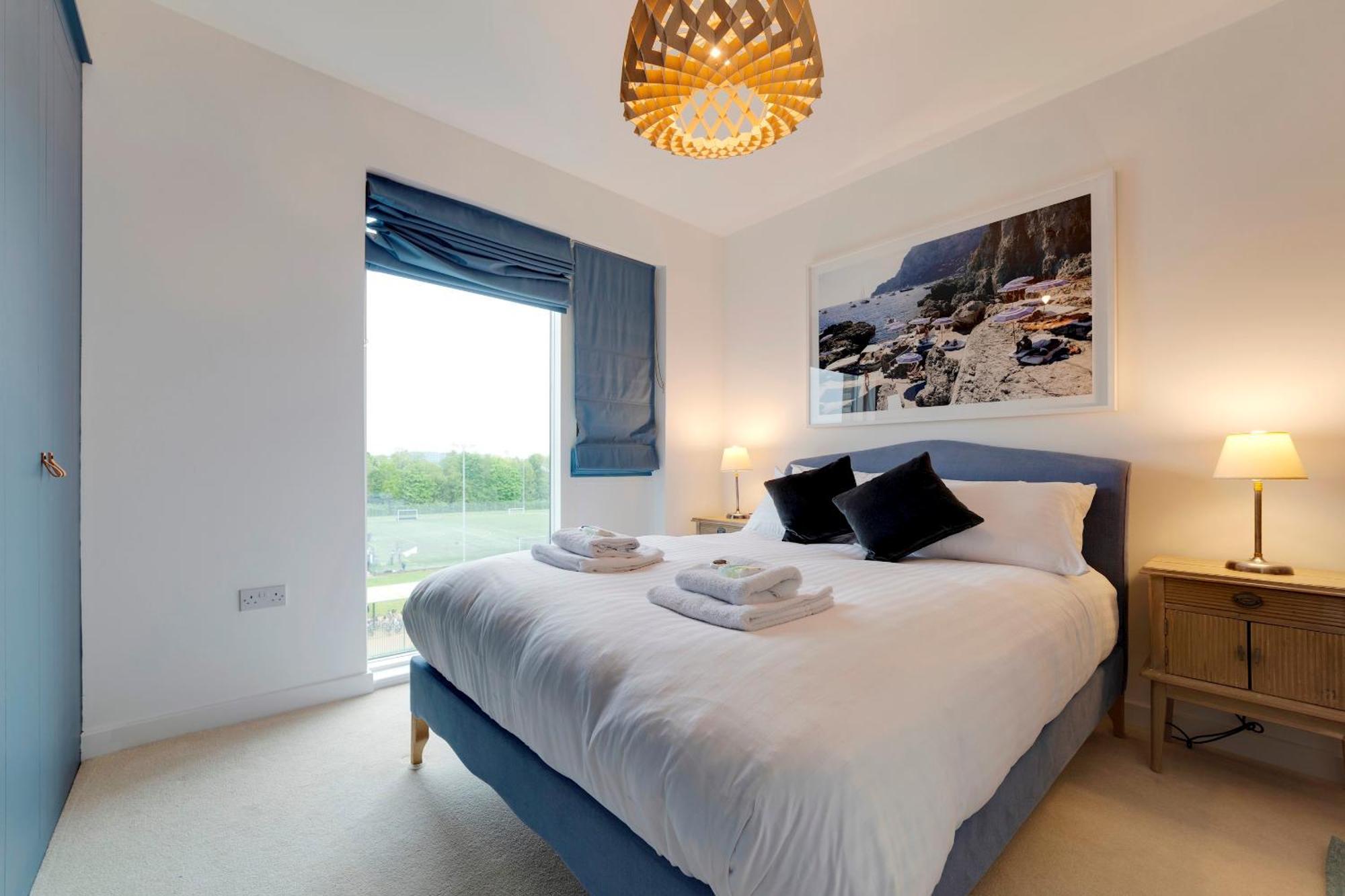 Pass The Keys Stunning And Spacious Modern Flat - Own Car Park CBG Extérieur photo